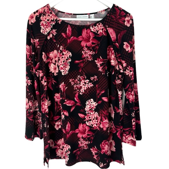 Susan Graver Tops - Susan Graver Medium Floral Liquid Knot Top Slit Detail Sleeve